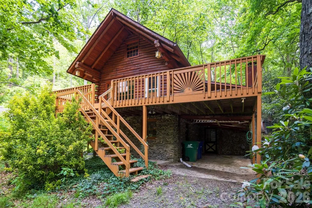 305 Melanie Lane Black Mountain NC 28711