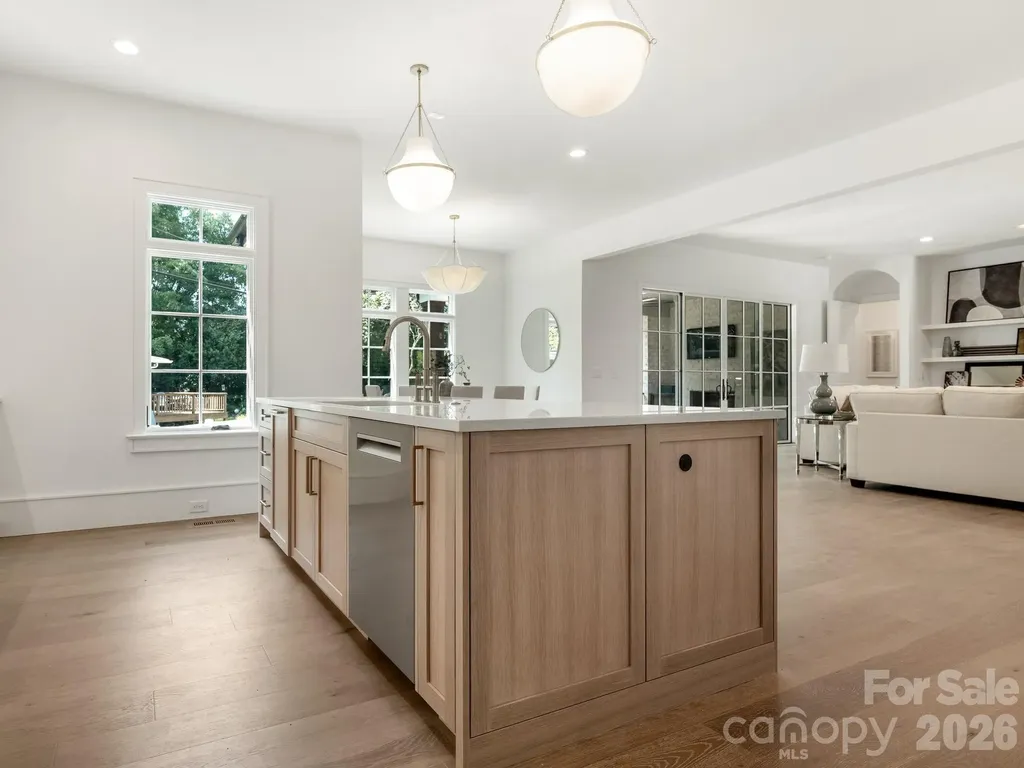 3240 Sunset Drive Charlotte NC 28209