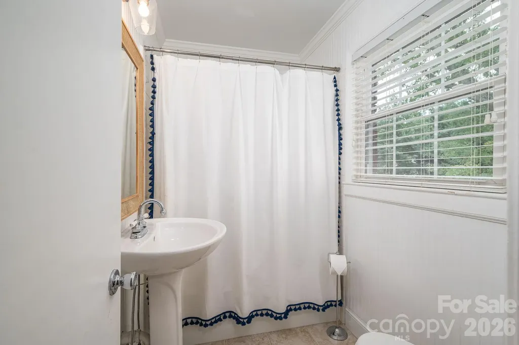 5 Kingston Street Belmont NC 28012