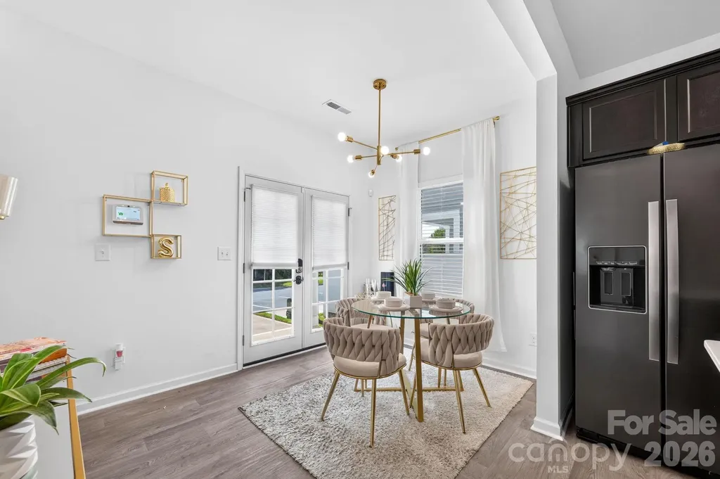 1031 Plaza Walk Drive Charlotte NC 28215