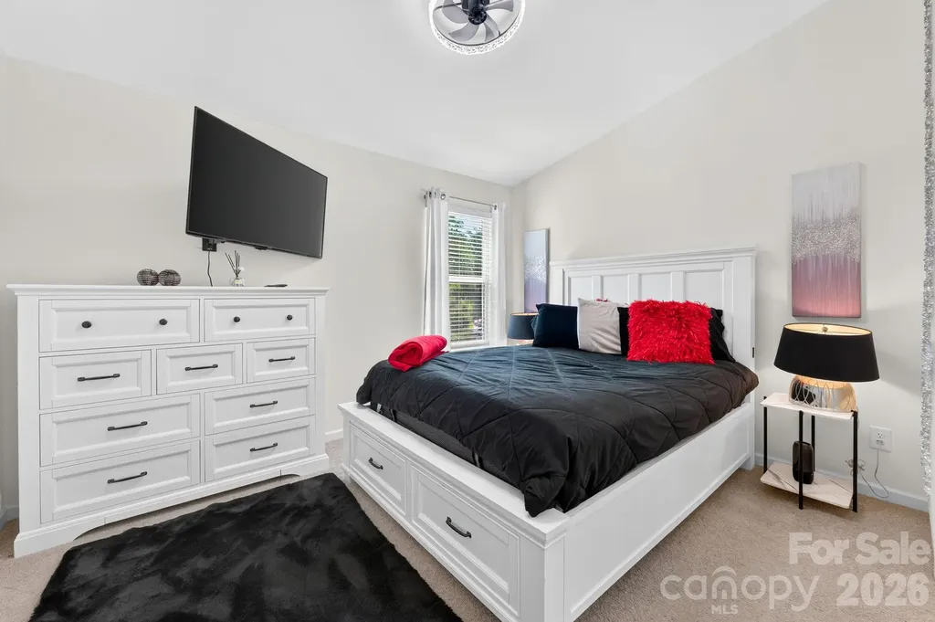 1031 Plaza Walk Drive Charlotte NC 28215
