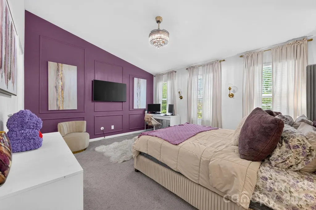 1031 Plaza Walk Drive Charlotte NC 28215