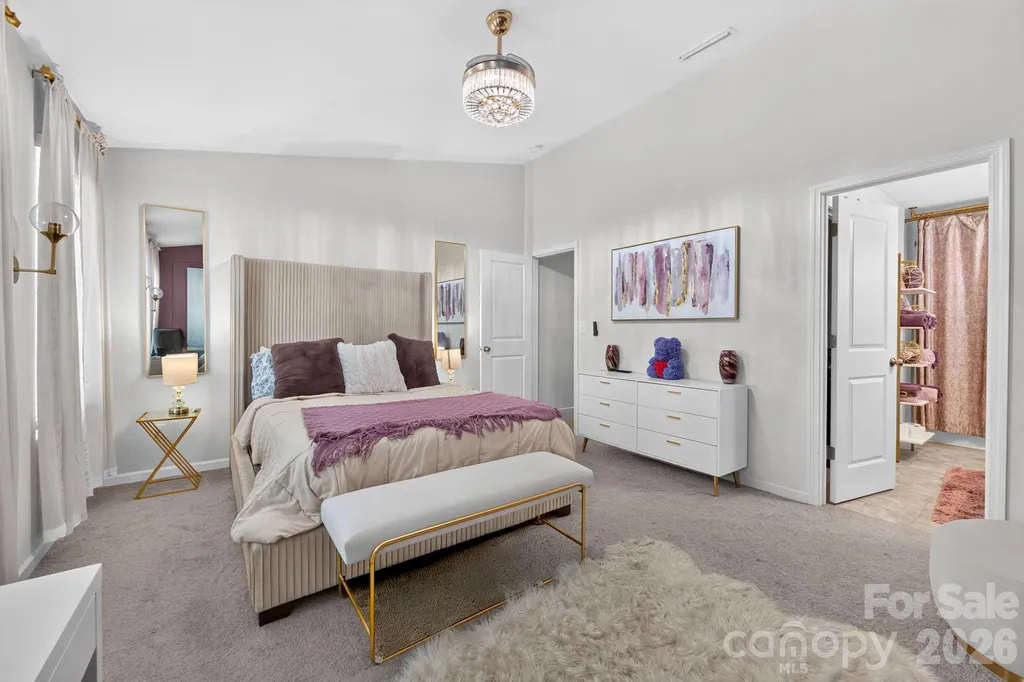 1031 Plaza Walk Drive Charlotte NC 28215