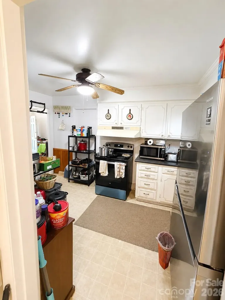 4310 Gillespie Court Charlotte NC 28205