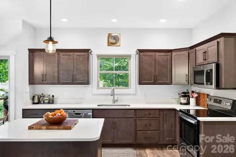 58 Shuler Road Candler NC 28715