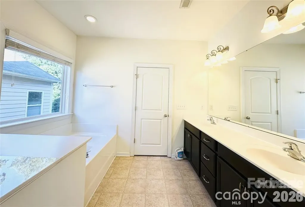 10202 Falling Leaf Drive NW Concord NC 28027