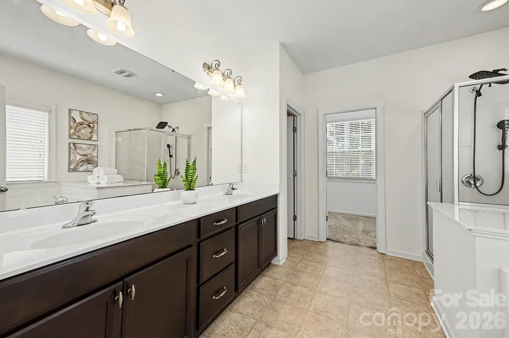 10202 Falling Leaf Drive NW Concord NC 28027