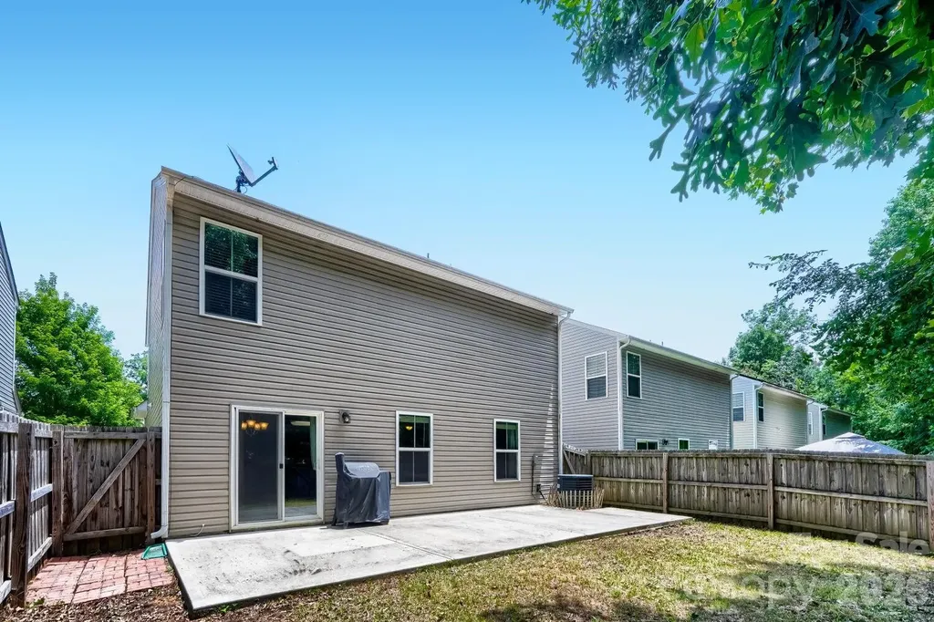 1706 Hooper Court Charlotte NC 28212