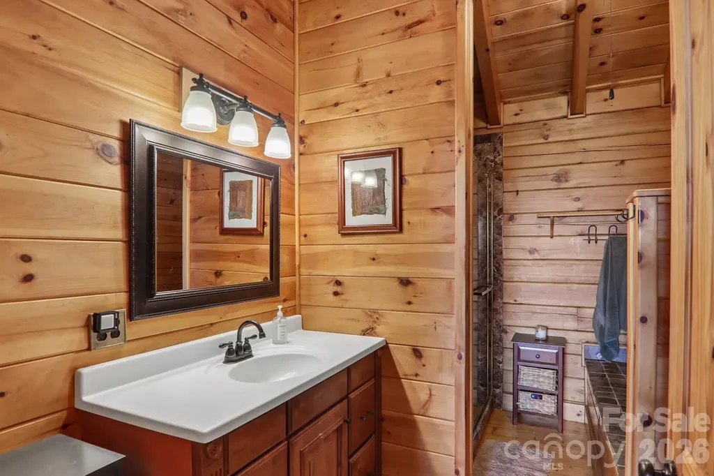 1250 Cobblestone Drive Waynesville NC 28786