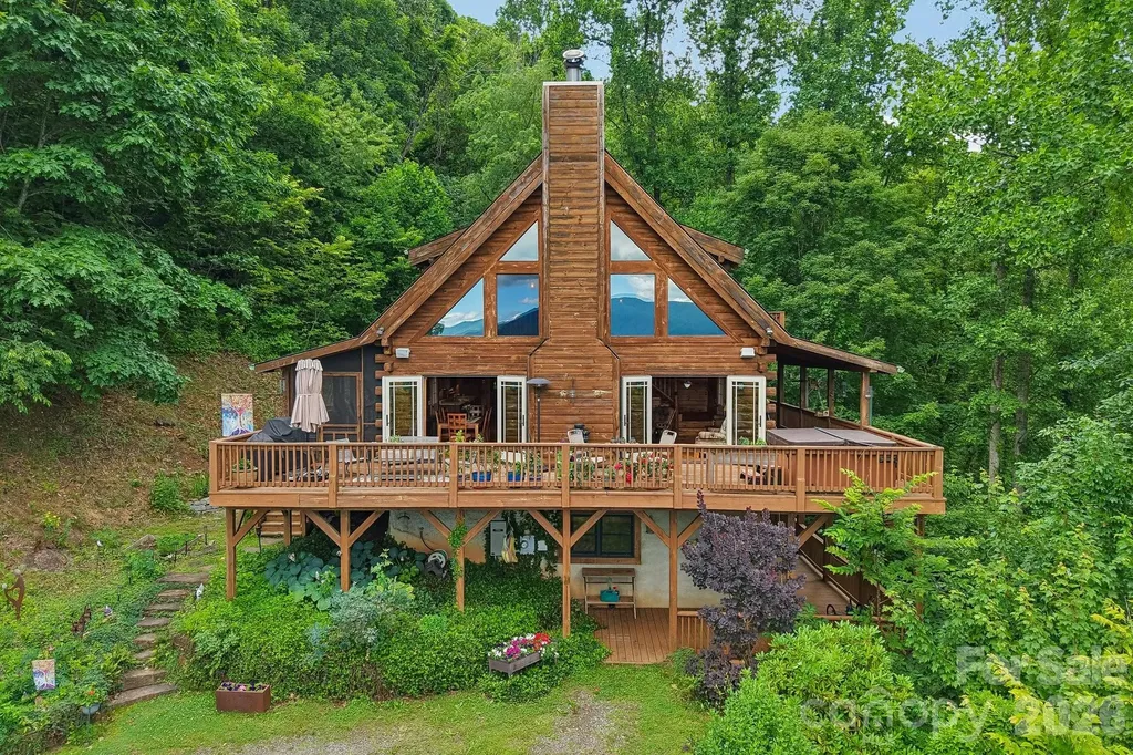 1250 Cobblestone Drive Waynesville NC 28786
