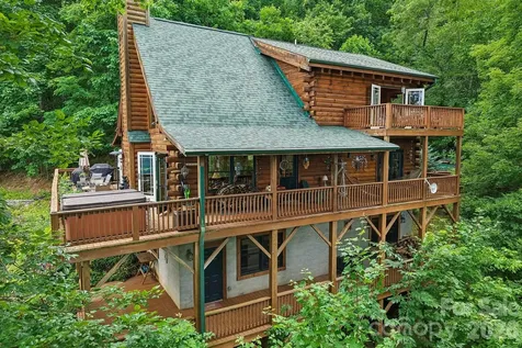 1250 Cobblestone Drive Waynesville NC 28786