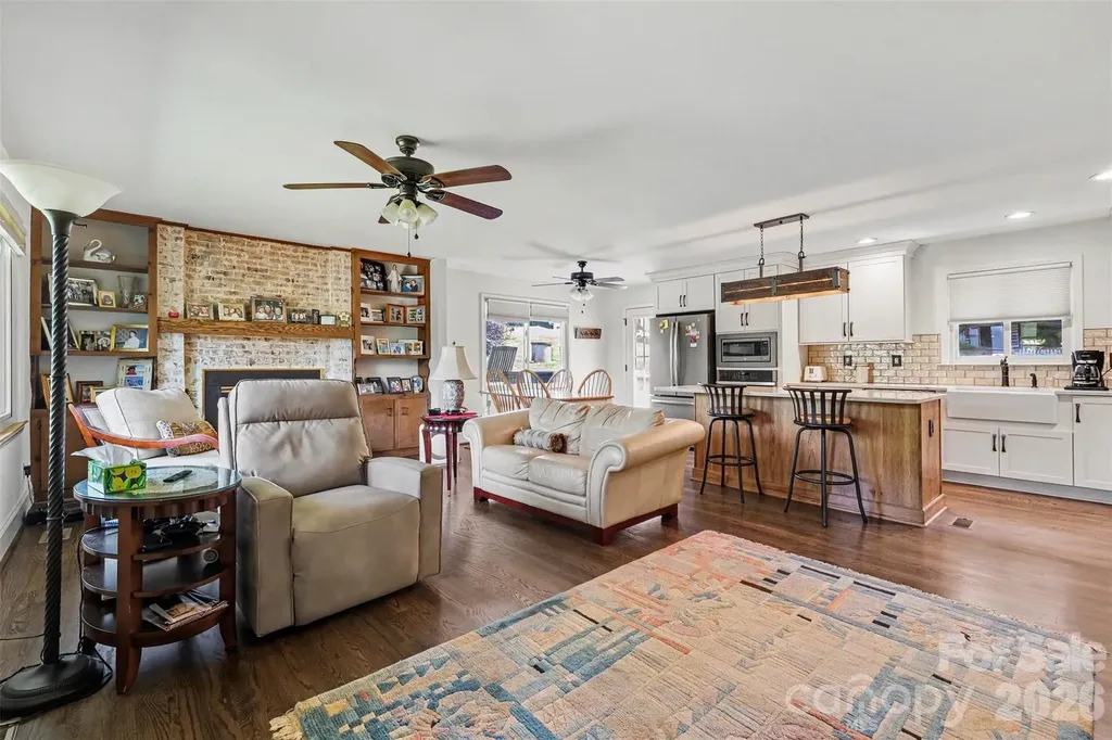 7107 Rolling Hills Drive Sherrills Ford NC 28673