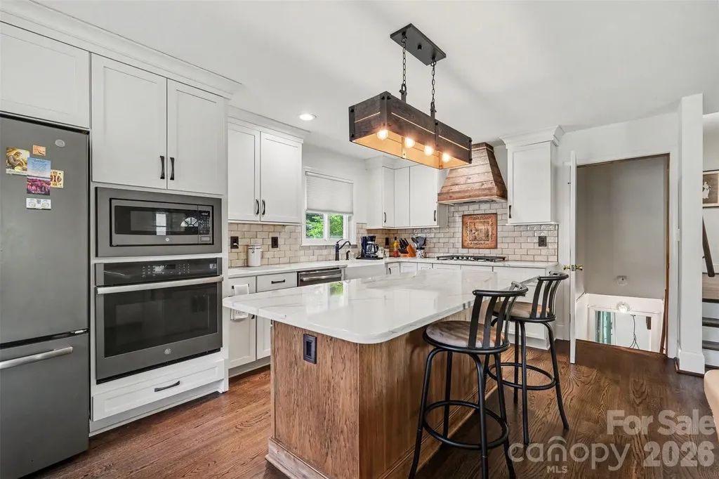7107 Rolling Hills Drive Sherrills Ford NC 28673
