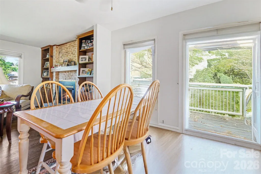 7107 Rolling Hills Drive Sherrills Ford NC 28673