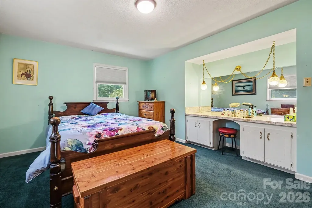 7107 Rolling Hills Drive Sherrills Ford NC 28673