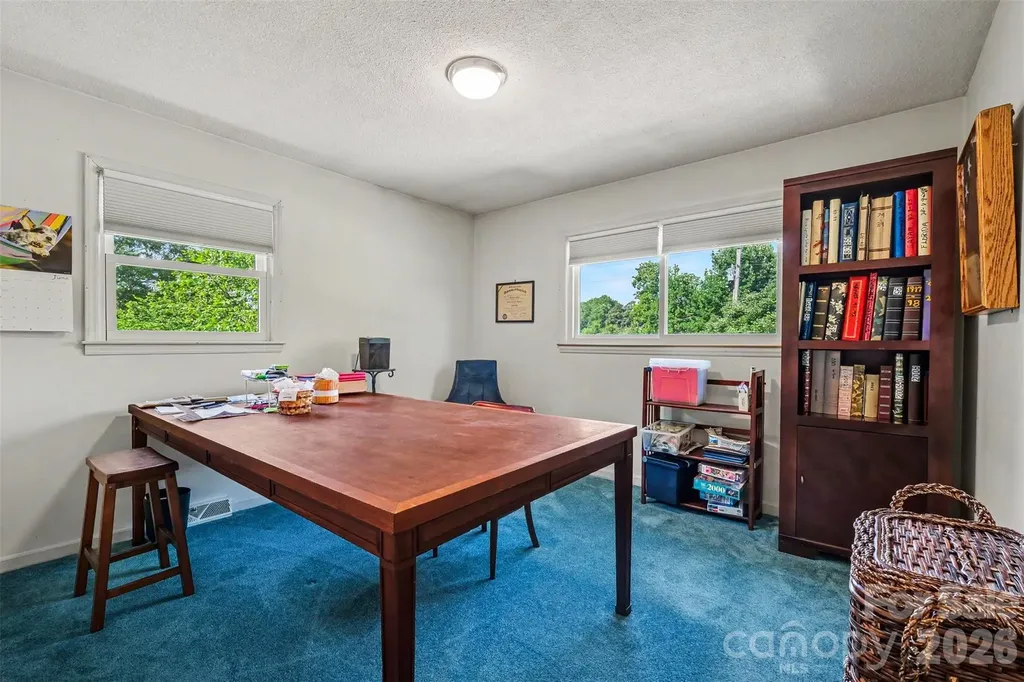 7107 Rolling Hills Drive Sherrills Ford NC 28673