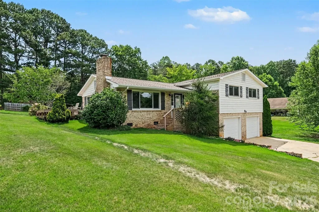 7107 Rolling Hills Drive Sherrills Ford NC 28673