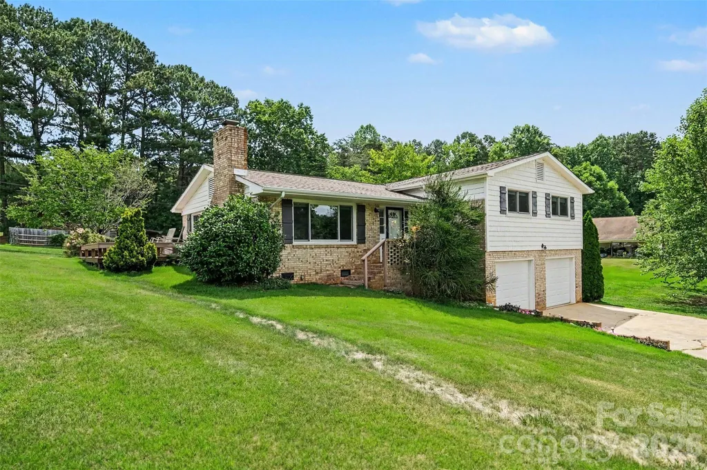 7107 Rolling Hills Drive Sherrills Ford NC 28673