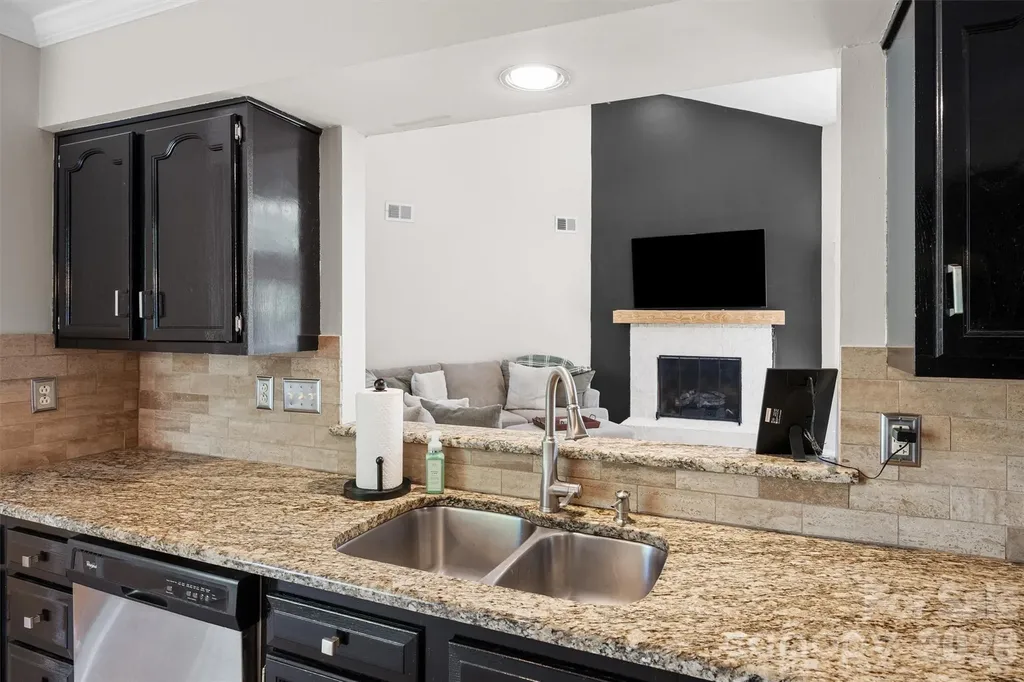 12210 Landing Green Drive Charlotte NC 28277