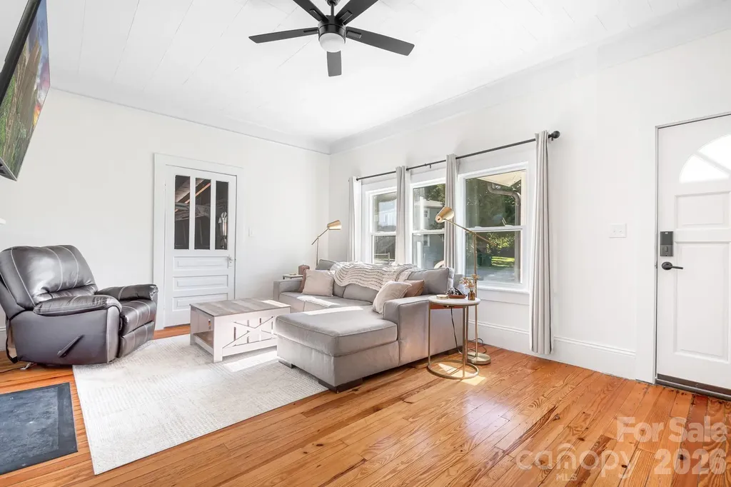 102 Madora Street Mount Holly NC 28120
