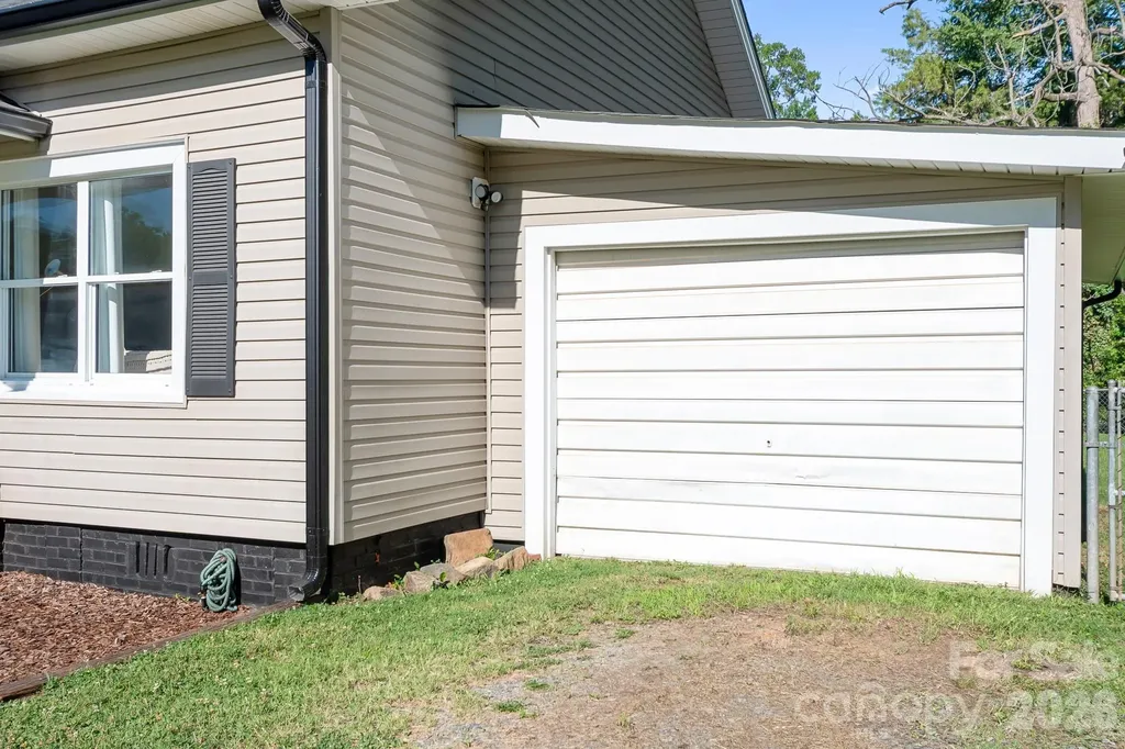 102 Madora Street Mount Holly NC 28120