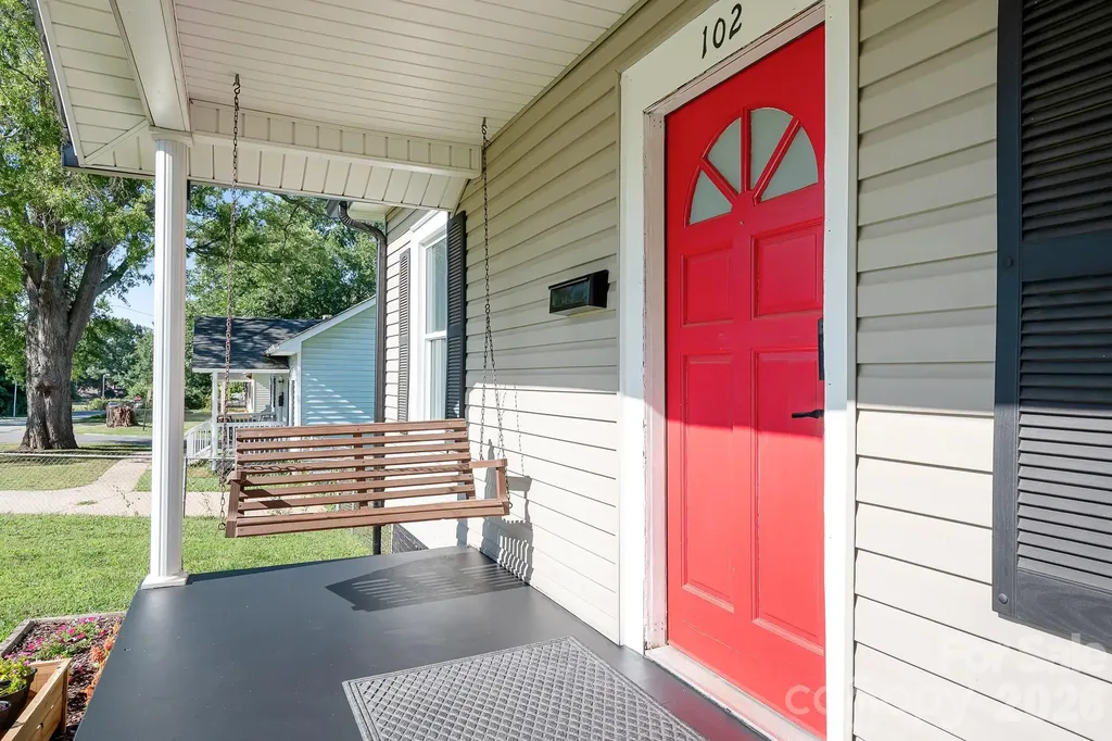 102 Madora Street Mount Holly NC 28120