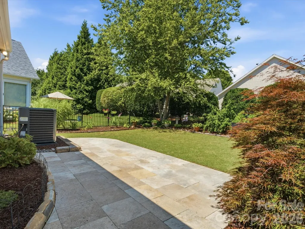 6747 Fieldstone Manor Drive Matthews NC 28105