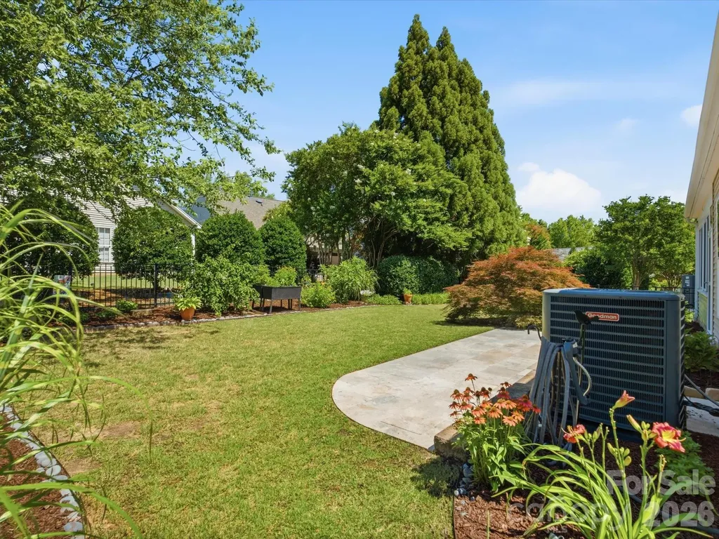 6747 Fieldstone Manor Drive Matthews NC 28105