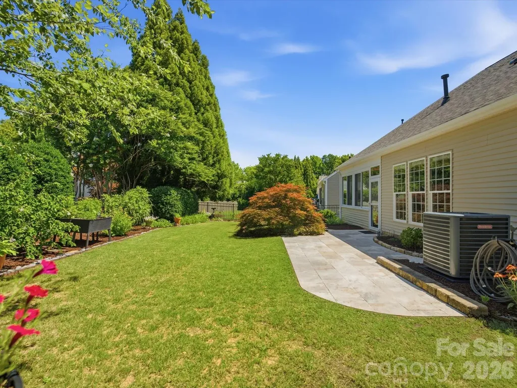 6747 Fieldstone Manor Drive Matthews NC 28105