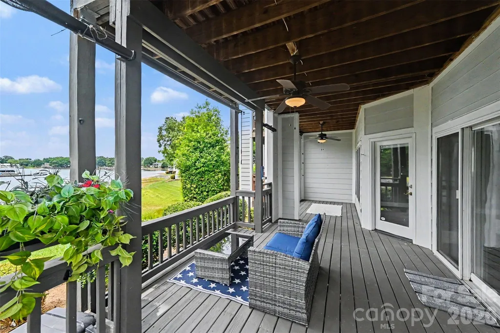 18726 Nautical Drive Cornelius NC 28031