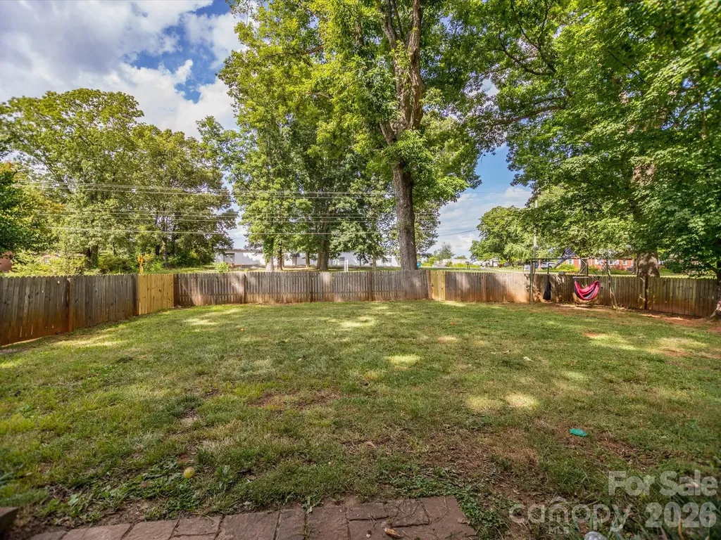2111 Emmanuel Church Road Conover NC 28613