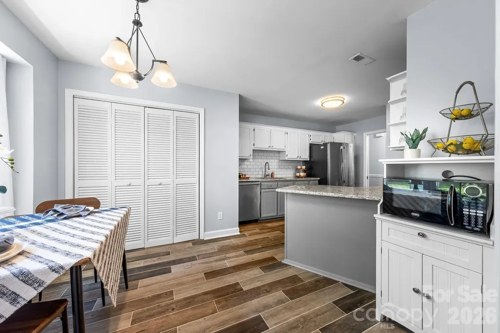 11232 Coachman Circle Charlotte NC 28277