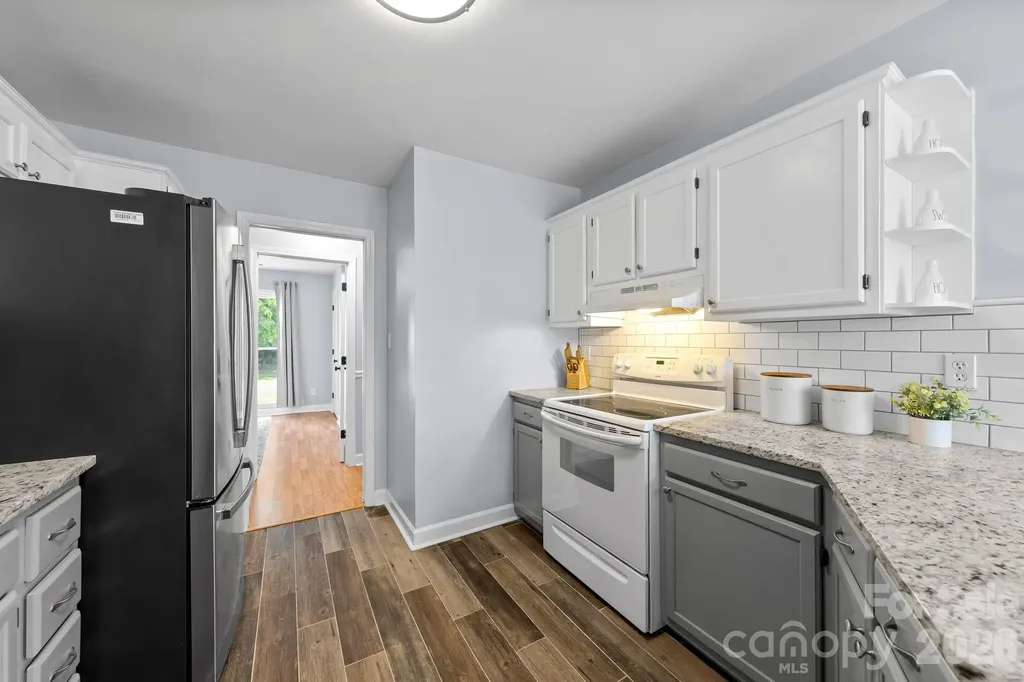11232 Coachman Circle Charlotte NC 28277