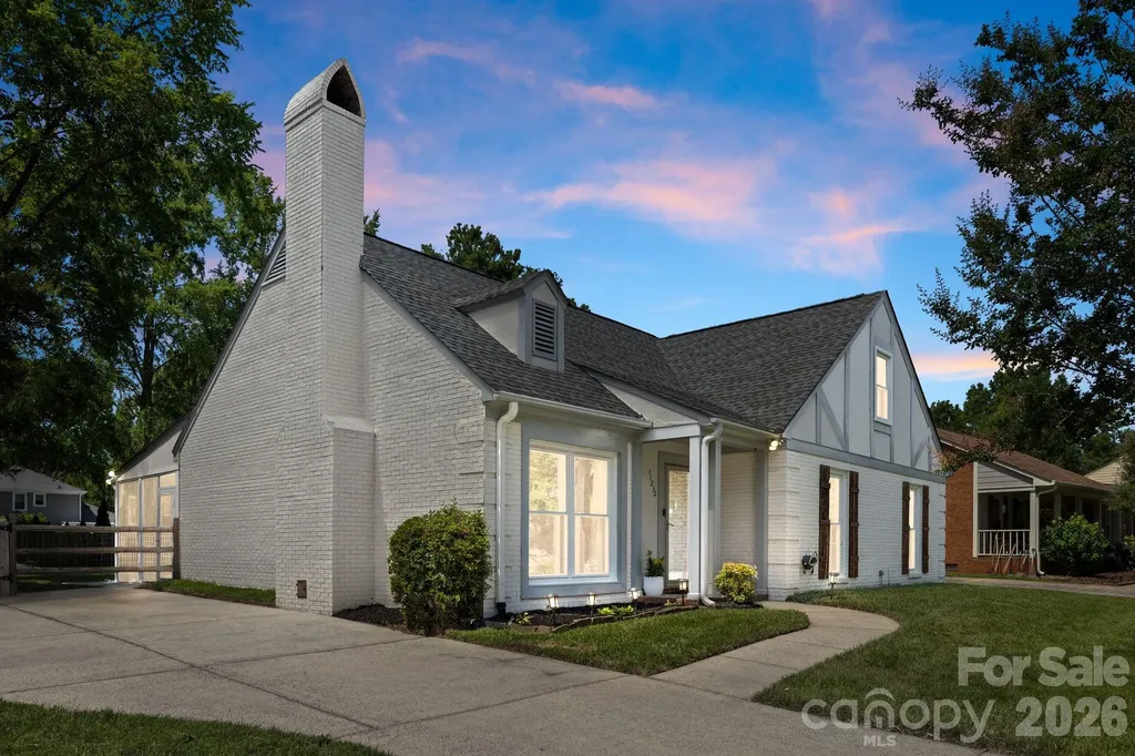 11232 Coachman Circle Charlotte NC 28277