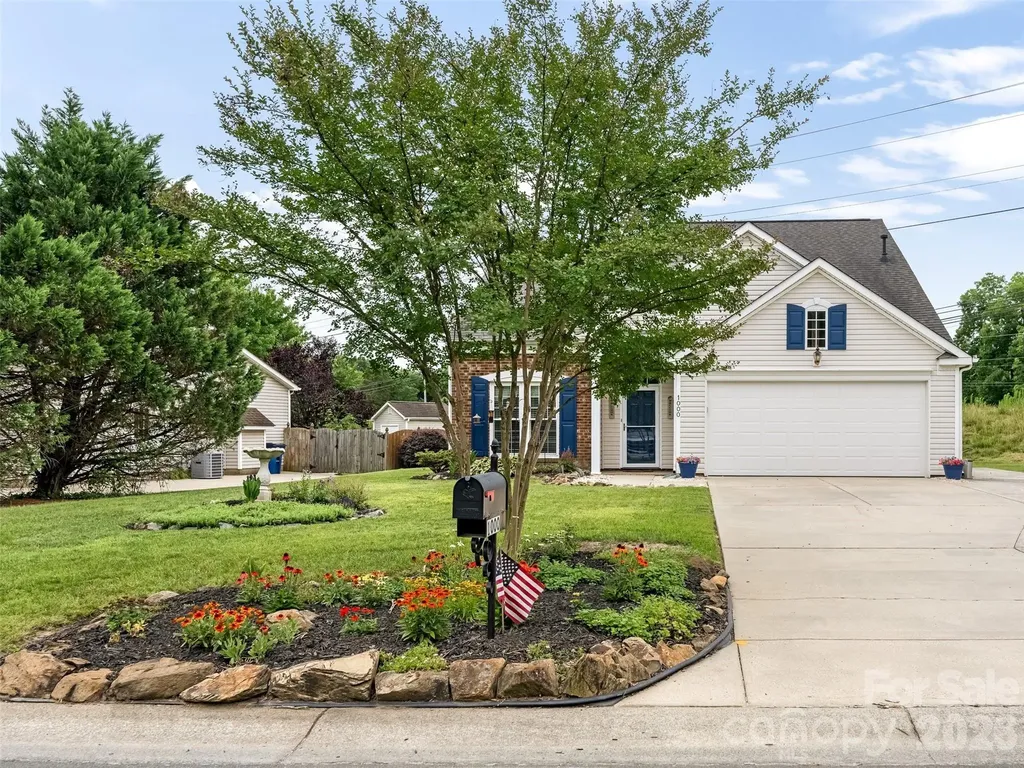 1000 Kerry Greens Drive Matthews NC 28104