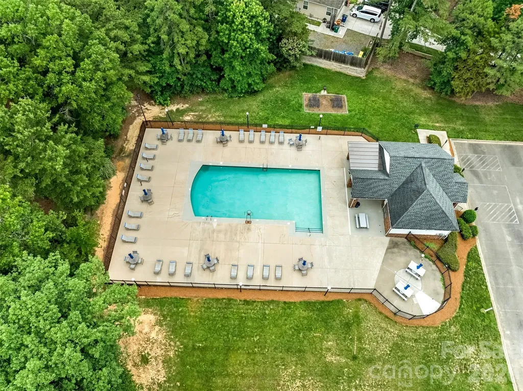 1000 Kerry Greens Drive Matthews NC 28104