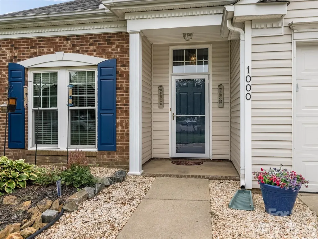 1000 Kerry Greens Drive Matthews NC 28104