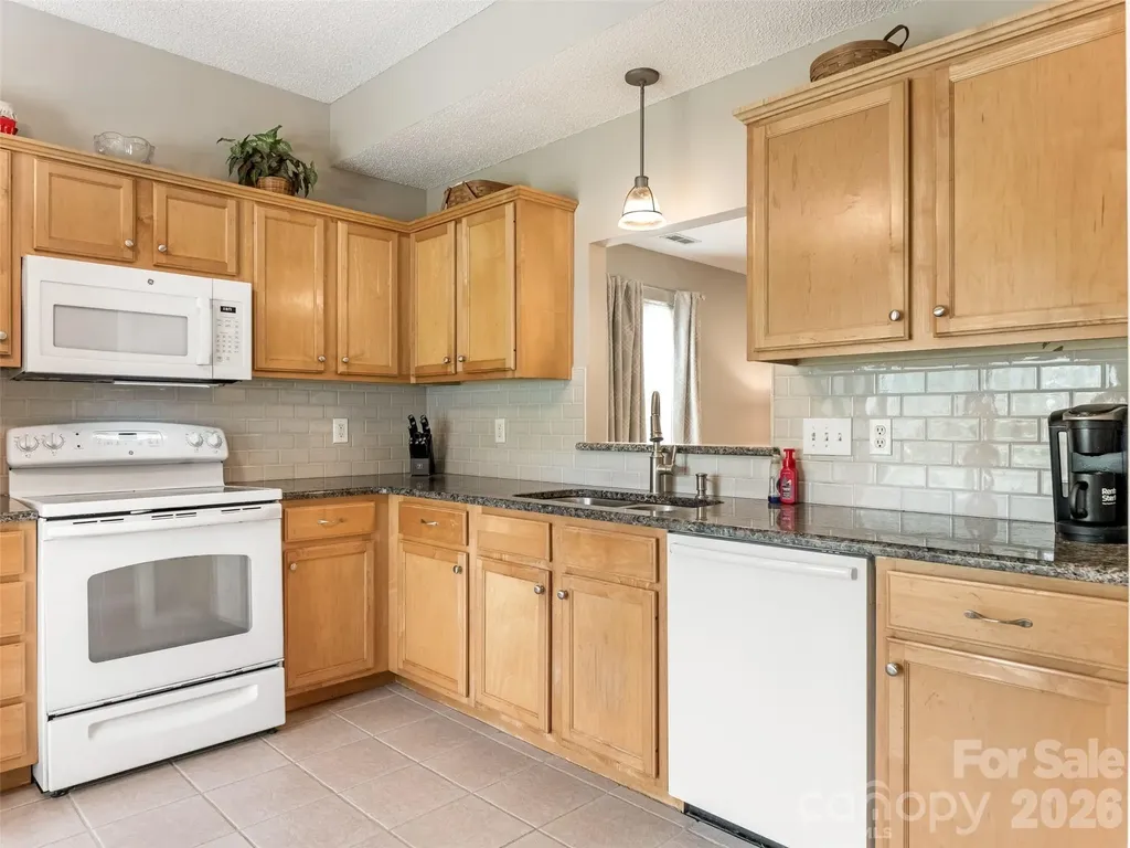 1000 Kerry Greens Drive Matthews NC 28104