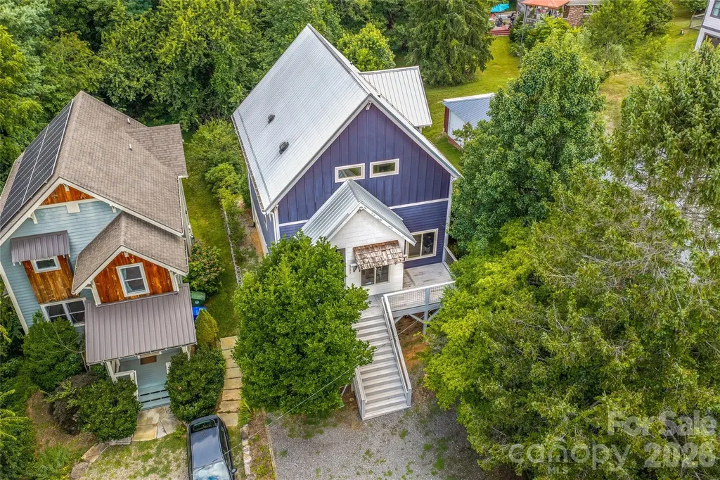Asheville NC, 337 Sand Hill Road