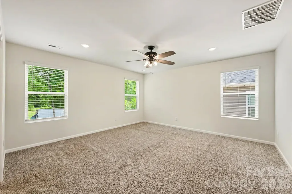 1160 Harland Street Charlotte NC 28216