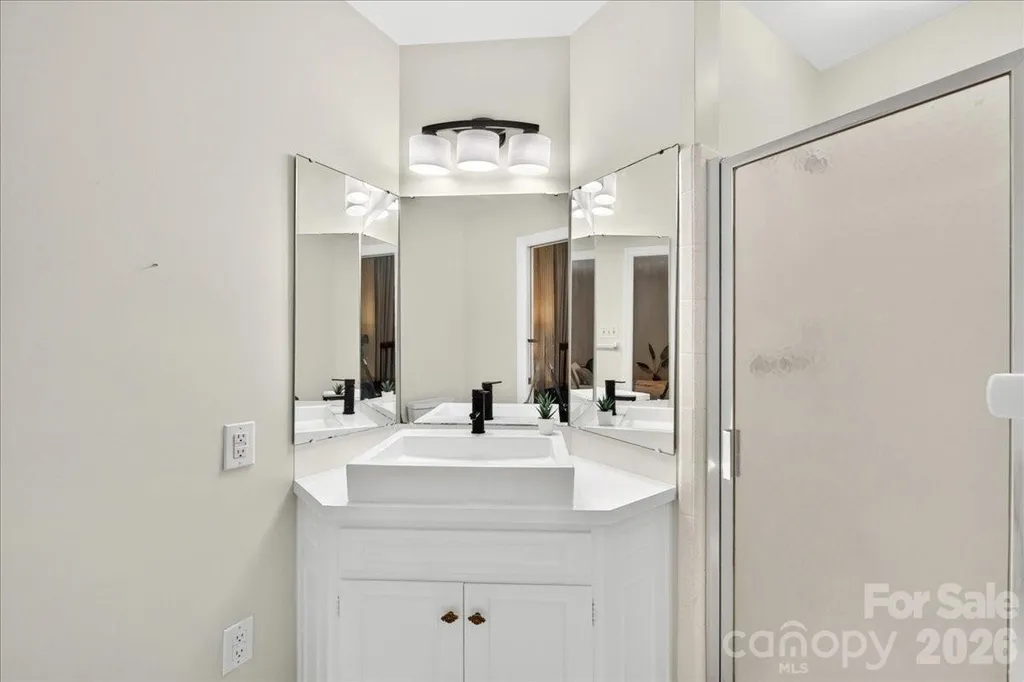 3519 Mill Pond Road Charlotte NC 28226
