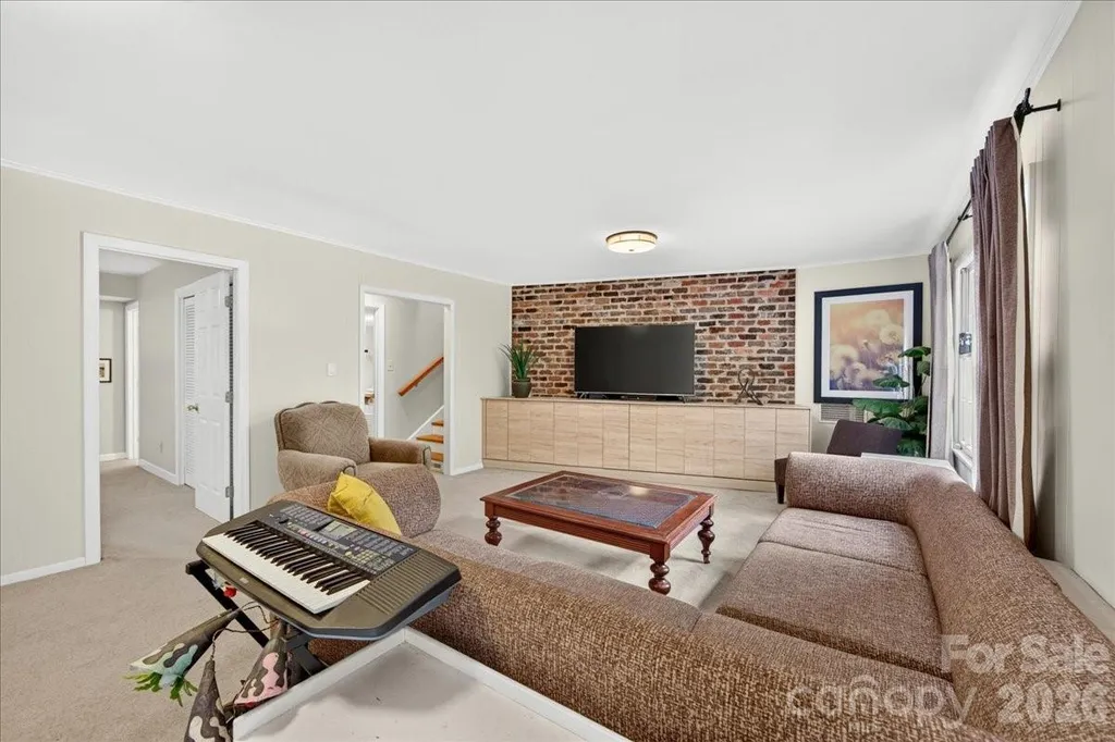 3519 Mill Pond Road Charlotte NC 28226