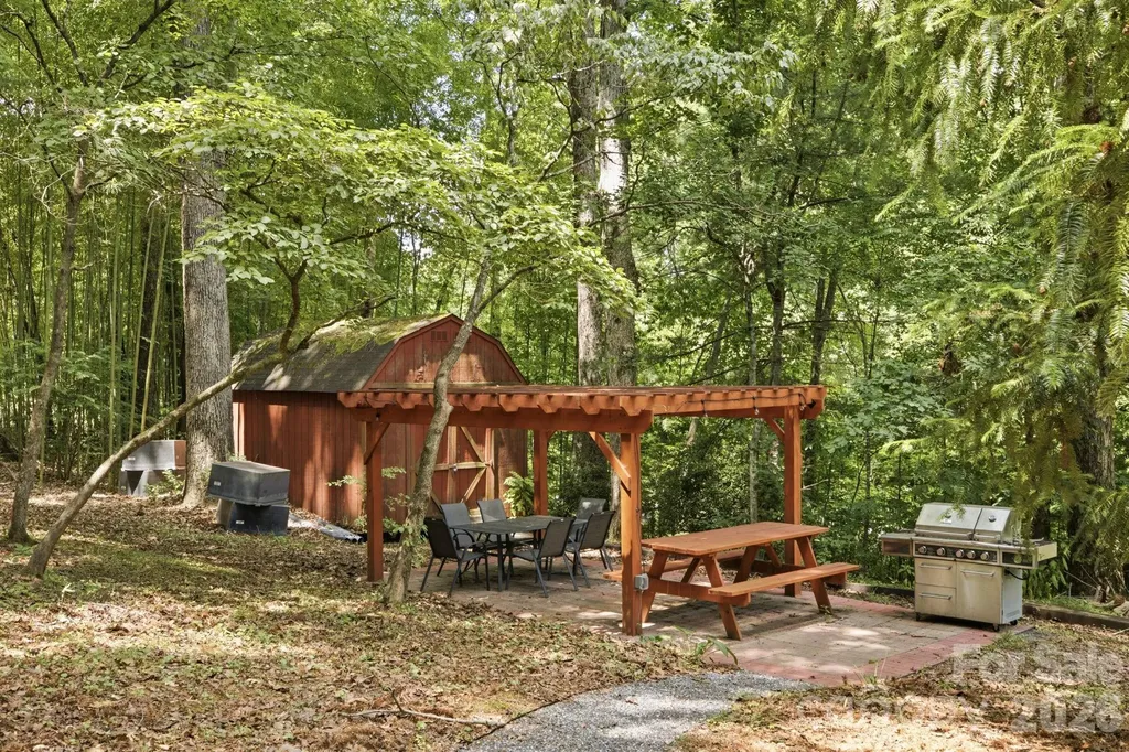 1332 Fairway Drive Newton NC 28658
