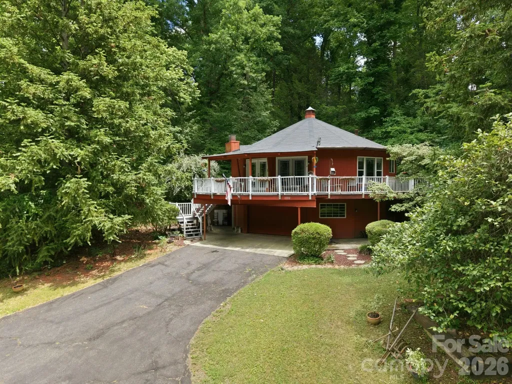 1332 Fairway Drive Newton NC 28658