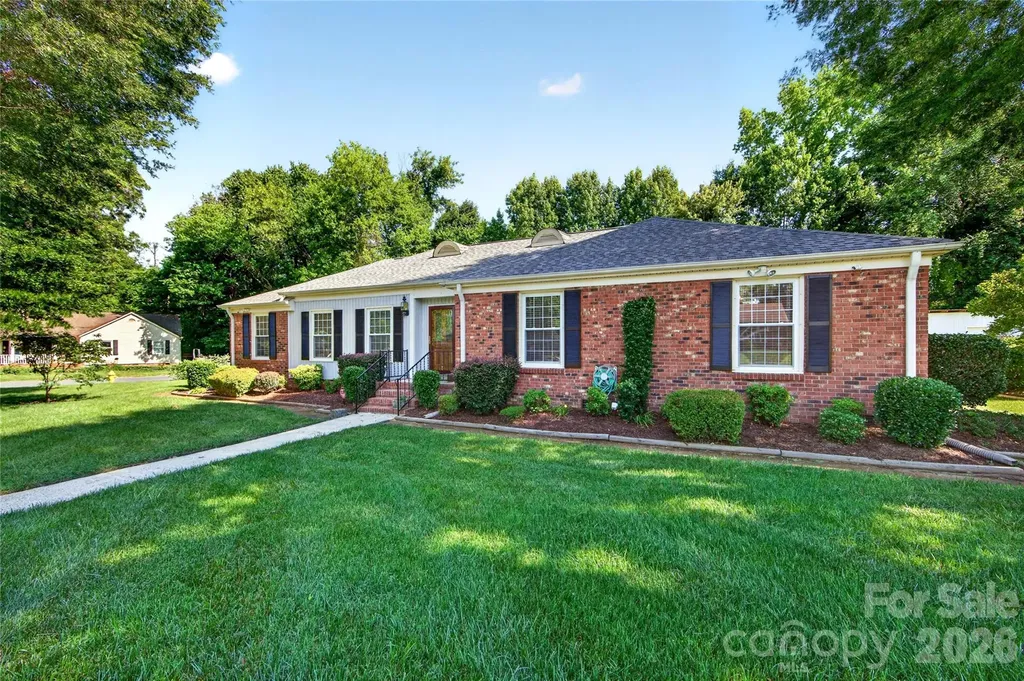 6801 Rambling Rose Drive Charlotte NC 28212