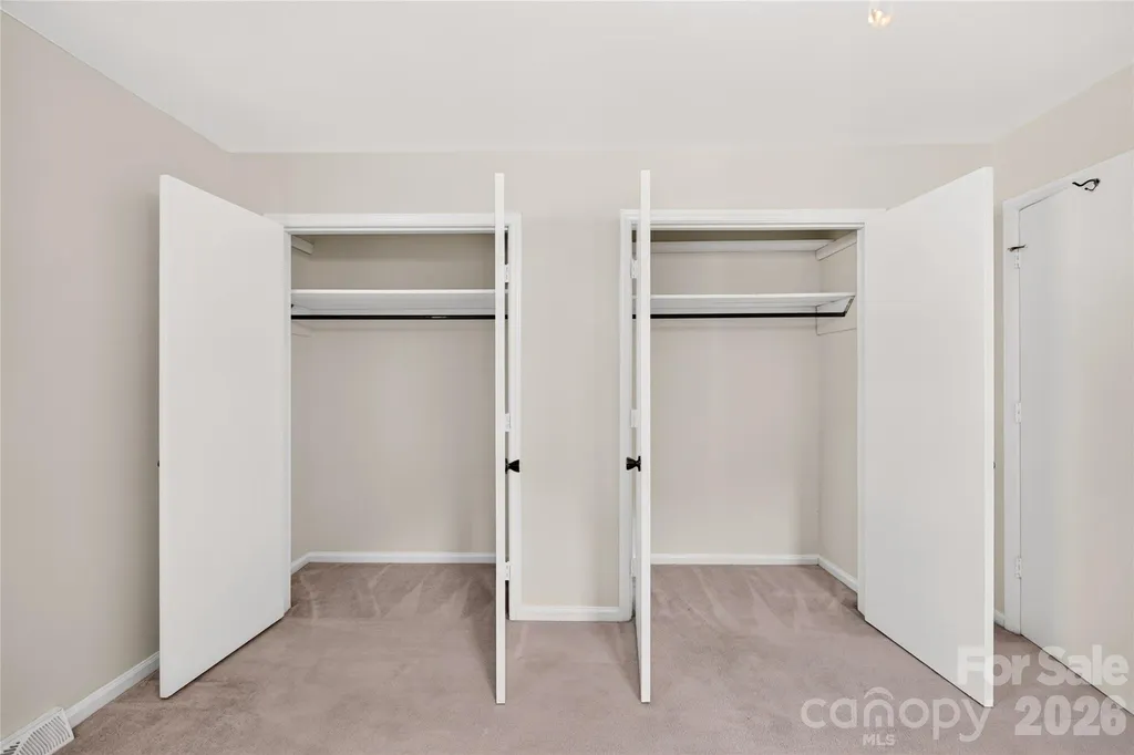 6801 Rambling Rose Drive Charlotte NC 28212