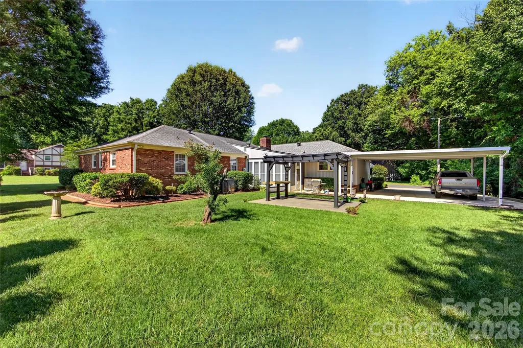 6801 Rambling Rose Drive Charlotte NC 28212