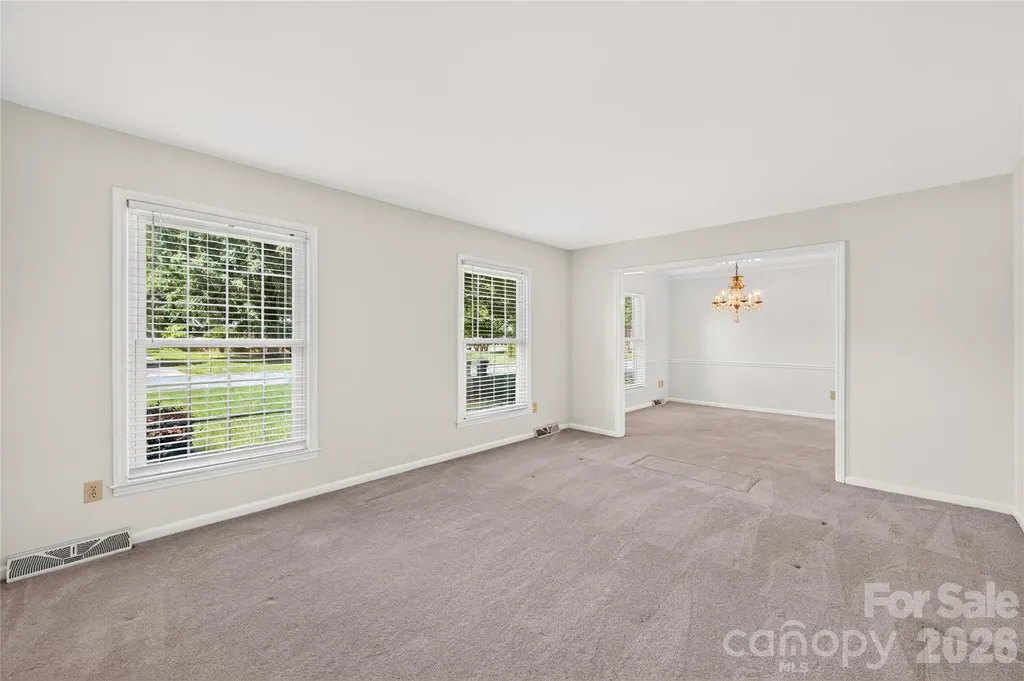 6801 Rambling Rose Drive Charlotte NC 28212