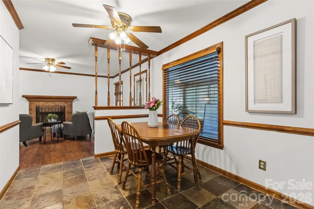 6933 Albaneen Court Charlotte NC 28215