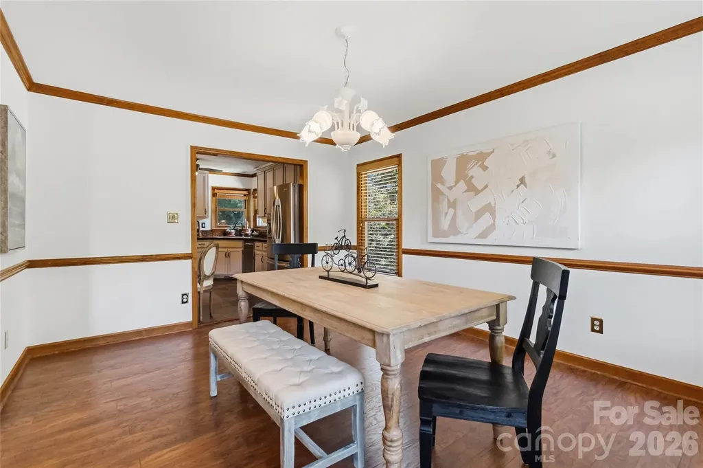 6933 Albaneen Court Charlotte NC 28215